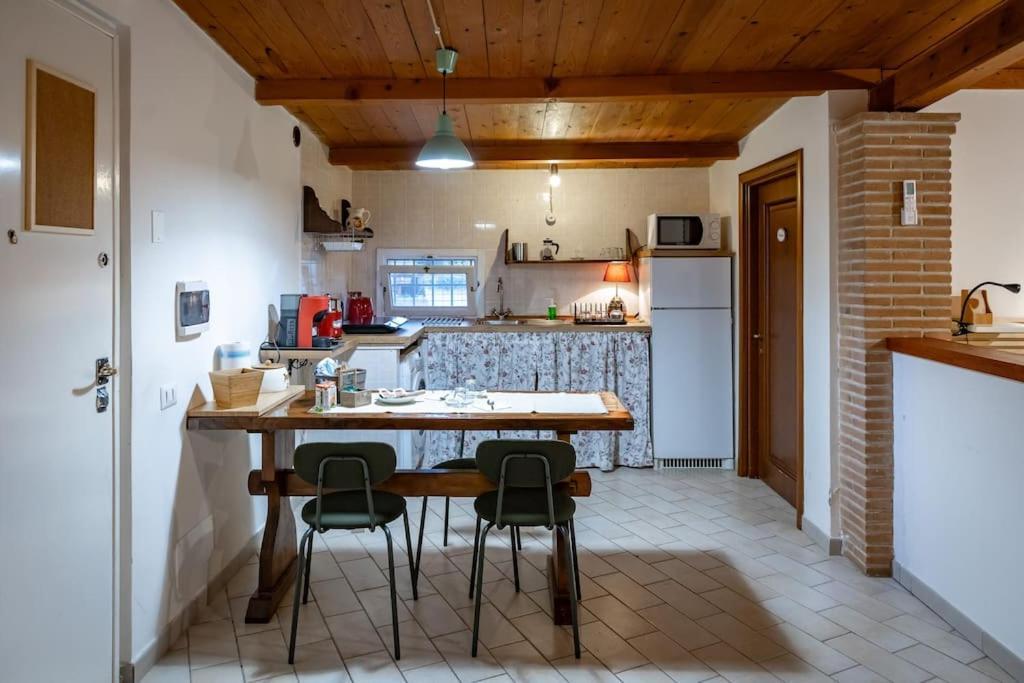 Appartamento Casa Dantemini Casa Fiera Di Piana Del Solerm Fiumicino *